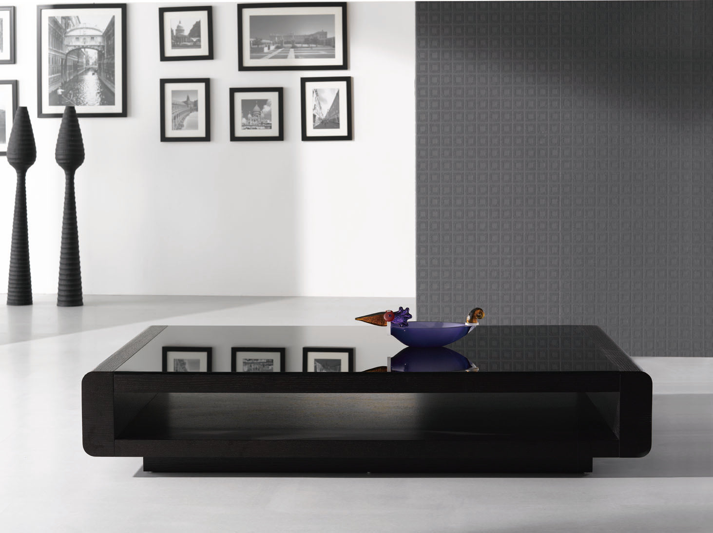 Coffee Table 673