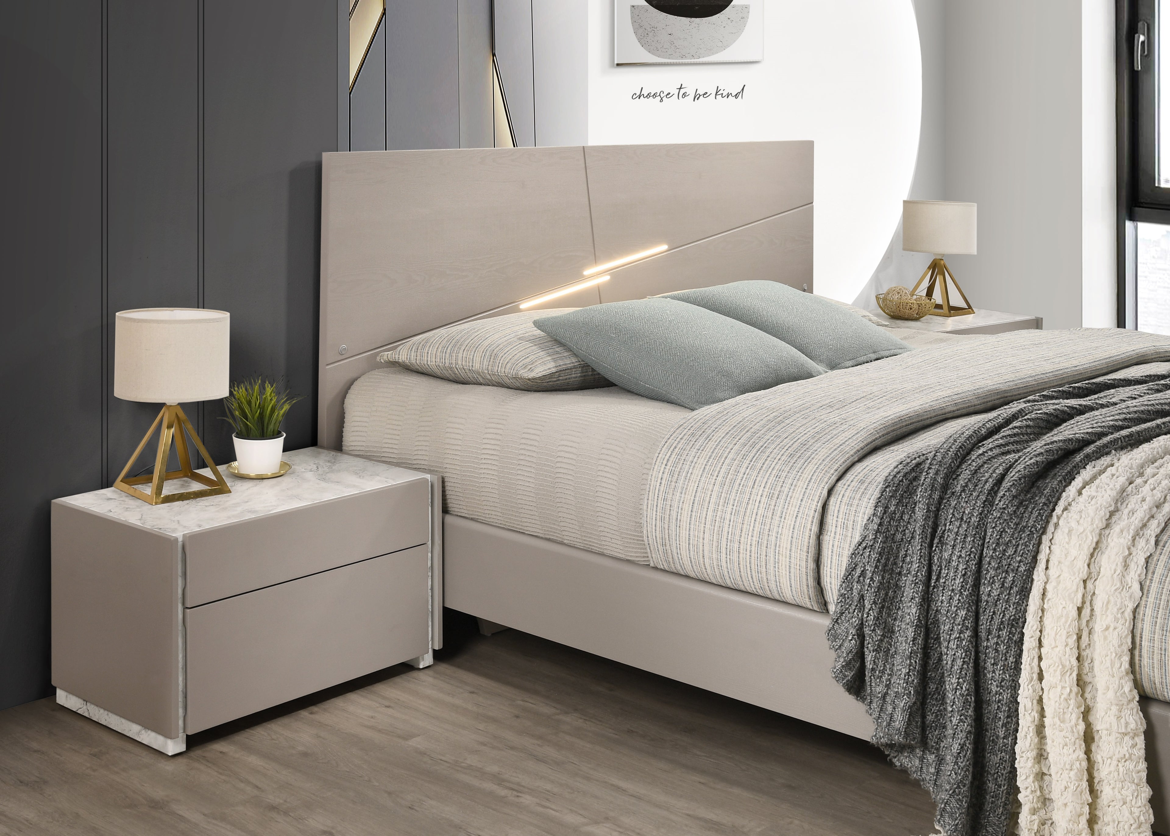 Pearl King Bed