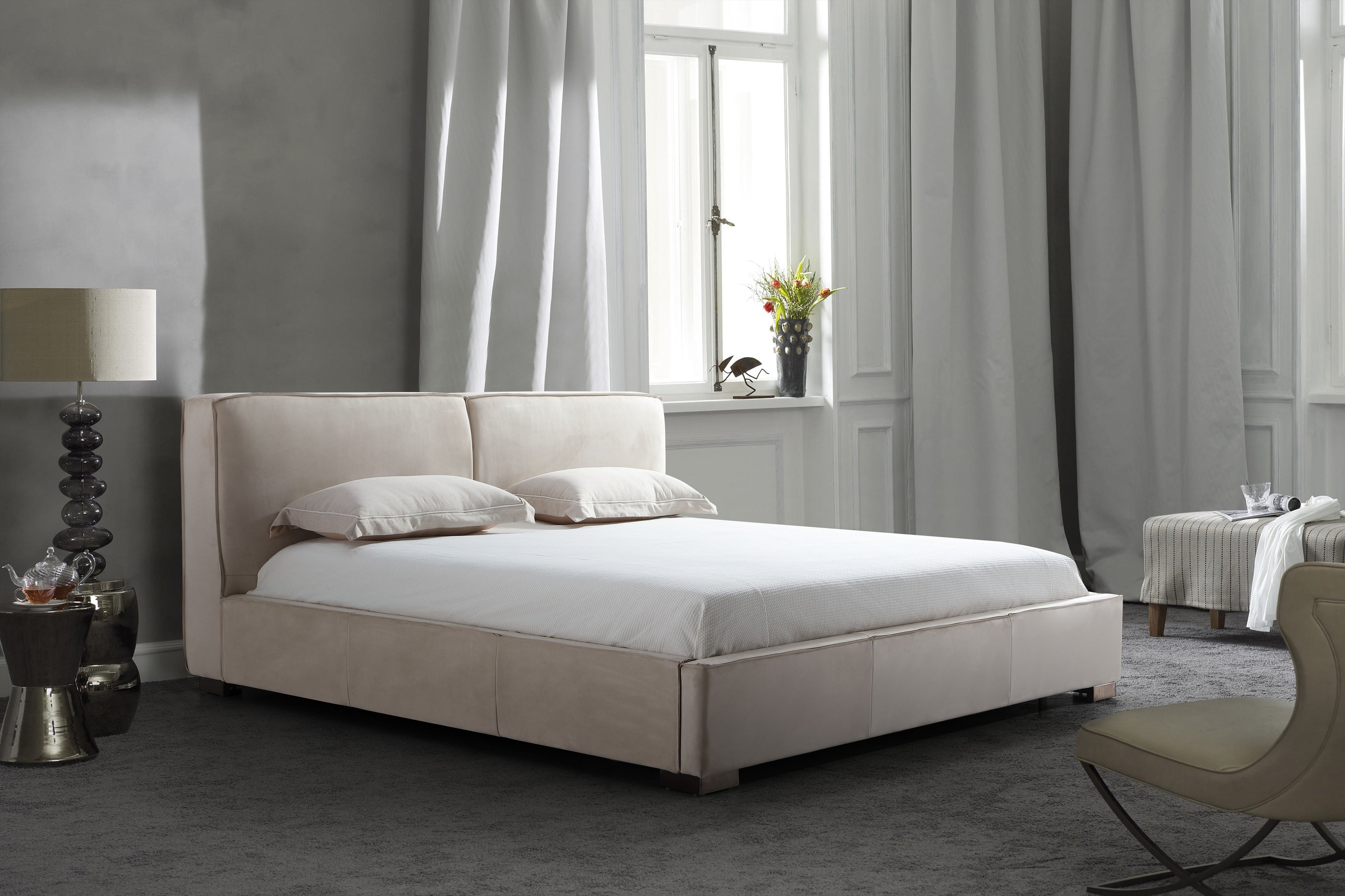 Serene King Bed in Natural