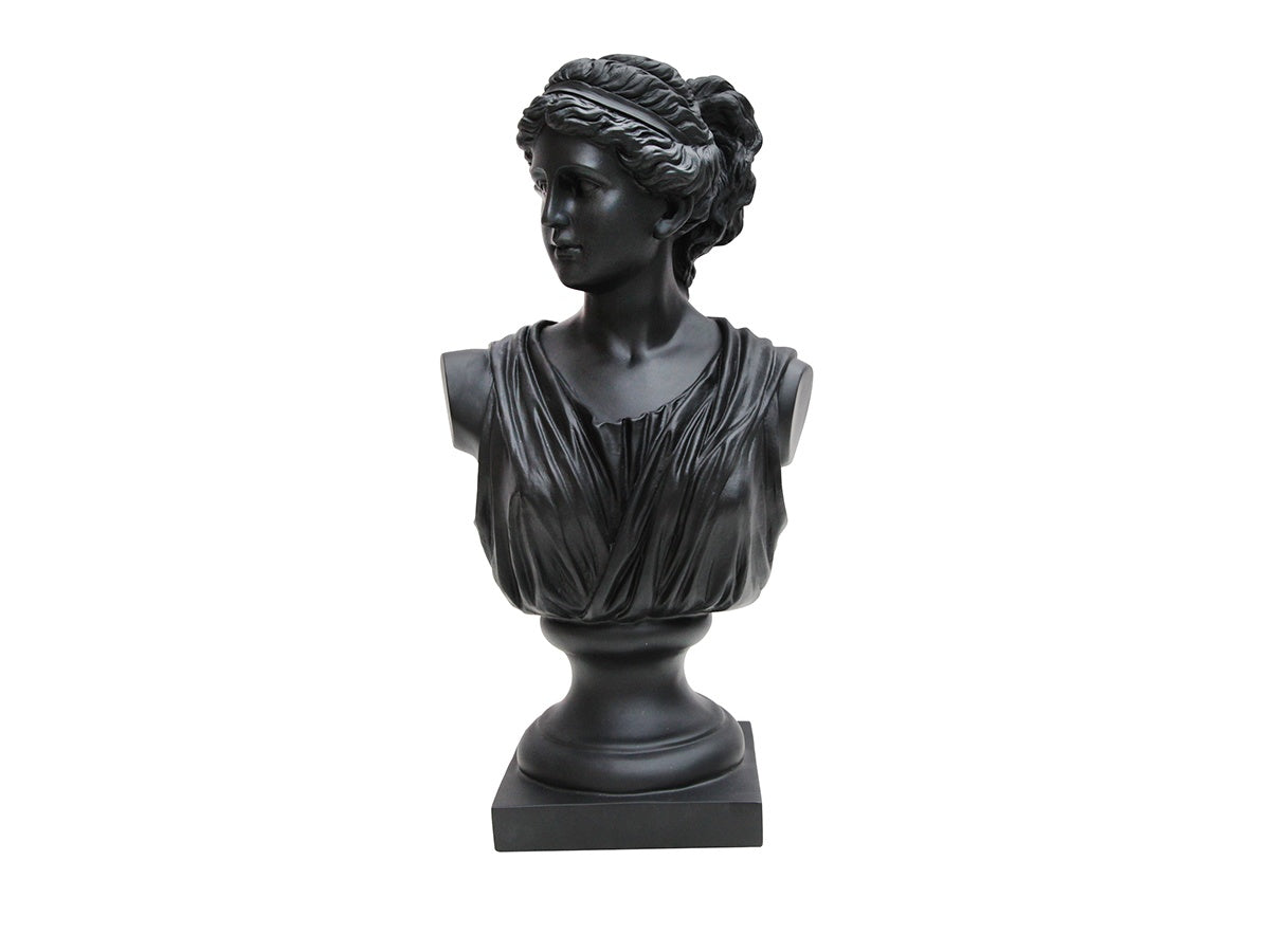 Lady Diana Sculpture